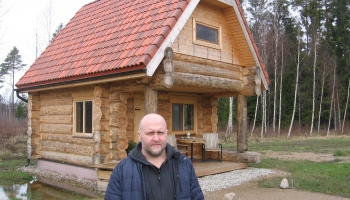 Jūrkalnes pagasta "Arājos" pie Mareka Liepas var izbaudīt meža SPA