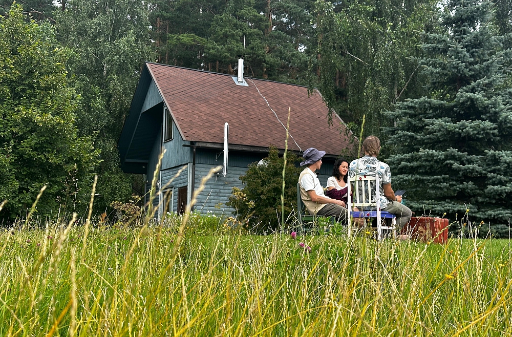 Jānis Dreļs, Melanie Rikeros, Rāzna, dzīve laukos