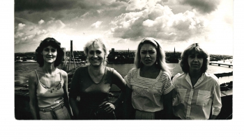 „Notis priekšā, un dziedi!” Radio meiteņu ansamblim apaļi 50!