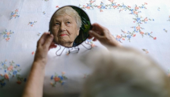 Demence ir slimība ne normāla novecošanās pazīme. Tā ir arvien biežāka parādība