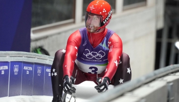 Svarīgi starti šodien kamaniņbraucējiem un biatlonistiem