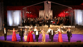 Ikšķilē norisināsies Operetes festivāls. Rīkotāji bažīgi par žanra likteni Latvijā