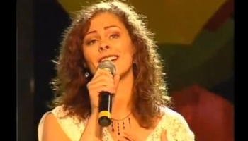Aktrise un dziedātāja Zane Dombrovska