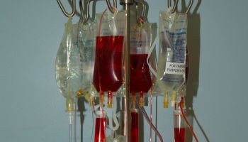 Donoru centrā asiņu pašlaik gana; krīzi radījis aukstums un slimnīcu lielais pieprasījums