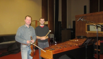 Jāņa Ivanova "Mazurka". Sandis Šteinbergs (vijole) un Guntars Freibergs (marimba)