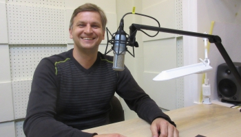 Krustpunktā Brīvais mikrofons ar kordiriģentu Intu Teterovski