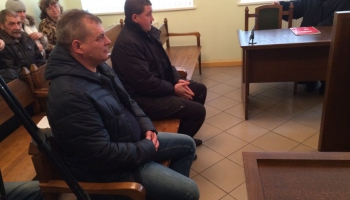 Rēzeknes tiesas lēmums par balsu pirkšanu: Sačkovskim nosacīts sods, Kozuli attaisno