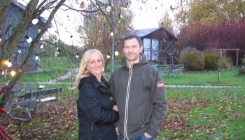 Pirtnieku Aivitas un Sandra Valdmaņu darbs Tumē novērtēts ar balvu "Lielais Jēkabs"