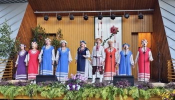 Беларусы Вентспілса запрасілі сяброў на летні карагод