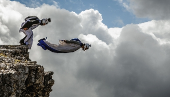 Ingus Augstkalns: Lidot ar dronu ir kā lidot ar Mērijas Popinsas lietussargu
