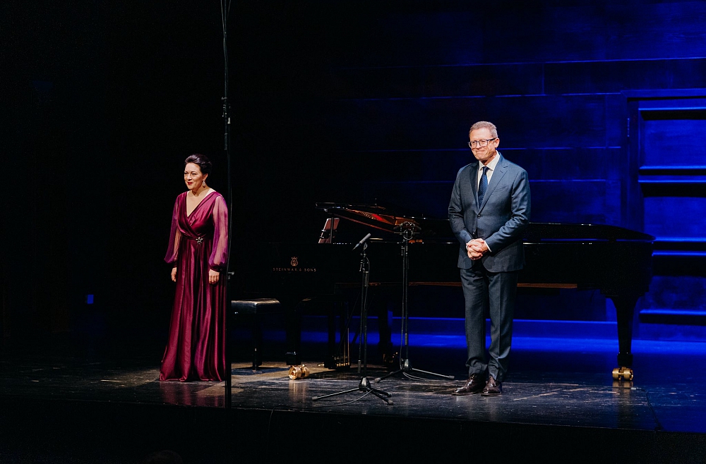 Egils Siliņš un Agnese Egliņa