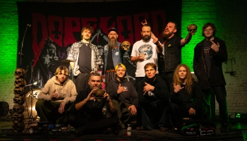 Piecpadsmit gadi un pirmais minialbums. Sarunas ar “Dopelord” un “as always”