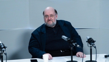 Krustpunktā Brīvais mikrofons ar Latvijas Radio žurnālistu Eduardu Liniņu