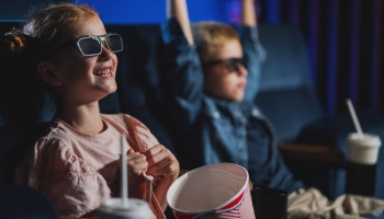 Bērnu kino: Kā nosaka, kura filma piemērota kādam bērna vecumposmam