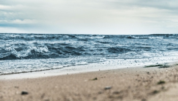 Baltijas jūras piecgades pētījumi: kā jūra mainās un kā aprēķina tās ekonomisko vērtību