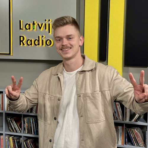 Denijs Grieze piedāvā labāko dziesmu, ar ko noslēgt 2025. gadu