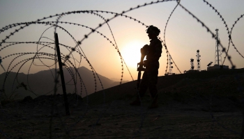 Afganistānā uzbrukumā armijas bāzei nogalināti 43 afgāņu karavīri