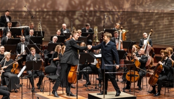 Ar vērienīgu koncertu vasaras sezonu noslēdz Liepājas simfoniskais orķestris