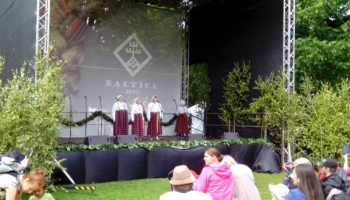 Folkloras festivāla „Baltica” Rīgas diena Vērmanes dārzā