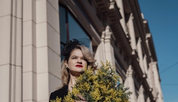 Певица и "вокальный психотерапевт" Юлия Даугсте 