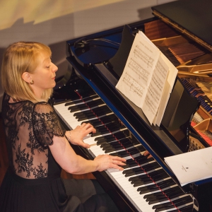 Pianiste Herta Hansena: Kurtāga dzīvē un daiļradē viss ir ļoti patiess