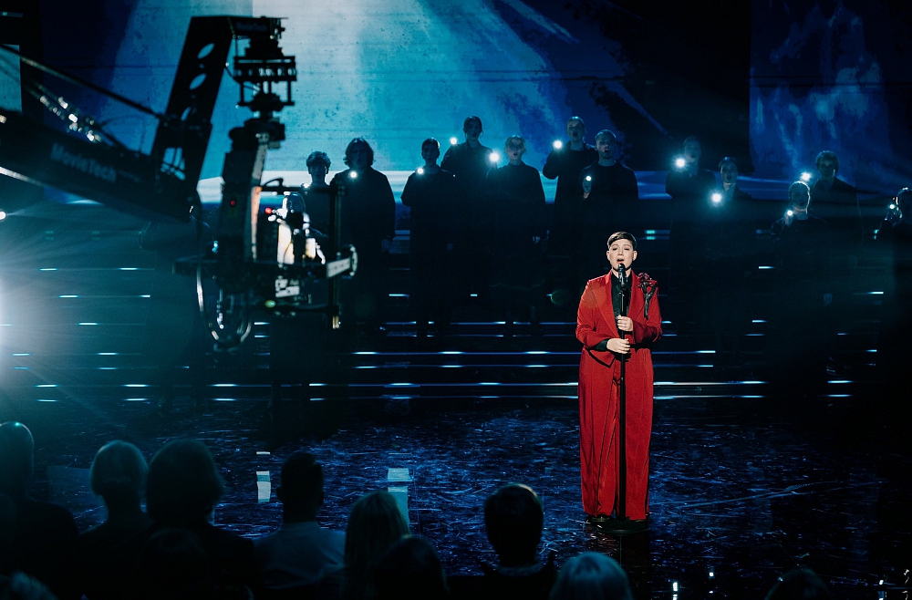 Pārdziedi mani Emilija