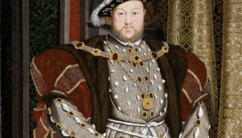 11. jūnijs.  Anglijas karalis Henrijs VIII salaulājas ar Aragonas Katrīnu