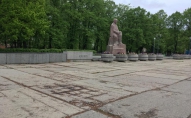 Esplanādē nākamgad sāks atjaunot celiņus; apsekos visus Rīgas parkus