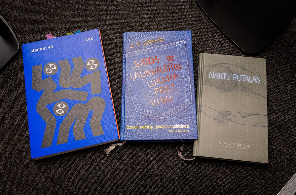 grāmatu stāsti valentīndiena valentīna diena erotika mīlestība