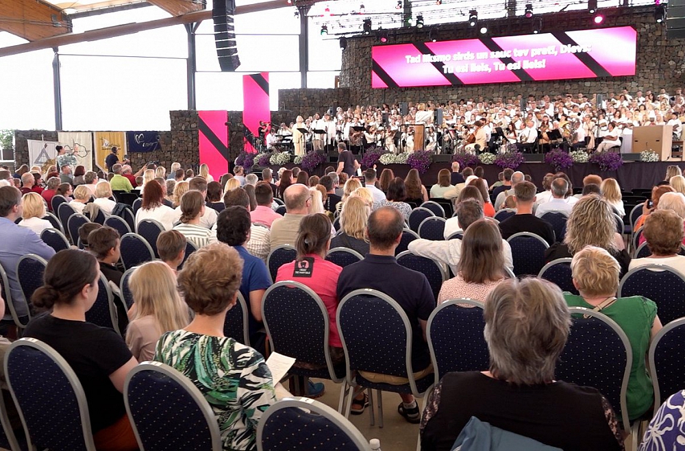 Latvijas baptistu Dziesmu svētku simtgades svinības