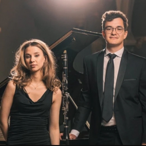 Uz skatuvi – ar pārliecību un vēsu prātu! Artūrs Perts un Evelīna Jēkabsone