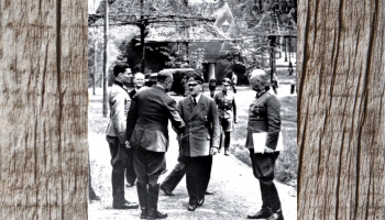 15. novembris. Dzimis Klauss fon Štaufenbergs. Viņš organizēja atentātu pret Hitleru