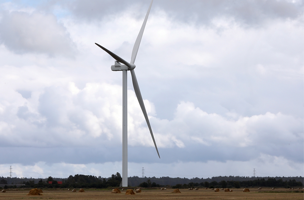 Saeimā diskutē par priekšlikumu pašvaldībām ļaut noraidīt vēja elektroenerģijas projektus