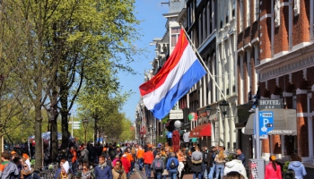 Gatavojoties vēlēšanām Nīderlandē: valsts "kreisākā" mazpilsēta