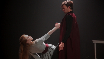 Ances Kukules izrāde "Klitaimnestra" un Nacionālā teātra izrāde "Par tēviem"