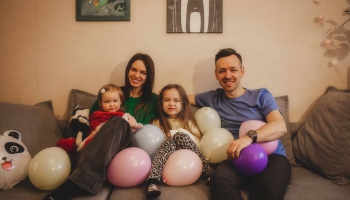 Līga un Ainārs Eidoni lolo pašu meitas un rūpējas par bērniem ar attīstības traucējumiem