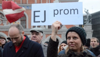 Закон о местных референдумах: латвийцам дадут право распускать думы