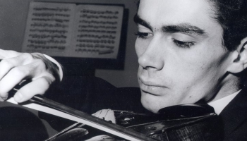 Vijolnieks Filips Hiršhorns Briseles konkursā 1967. gadā