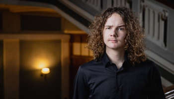 Konkursa "Latvijas jaunais virtuozs" finālista Paula Stradiņa muzikālais sveiciens