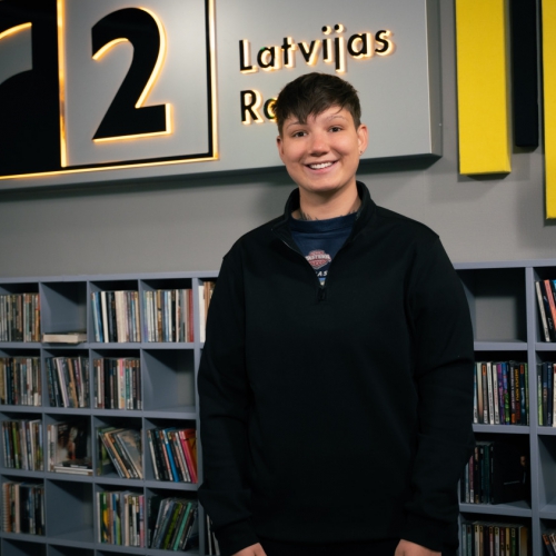 Fināldziesmas vērtē Emilija