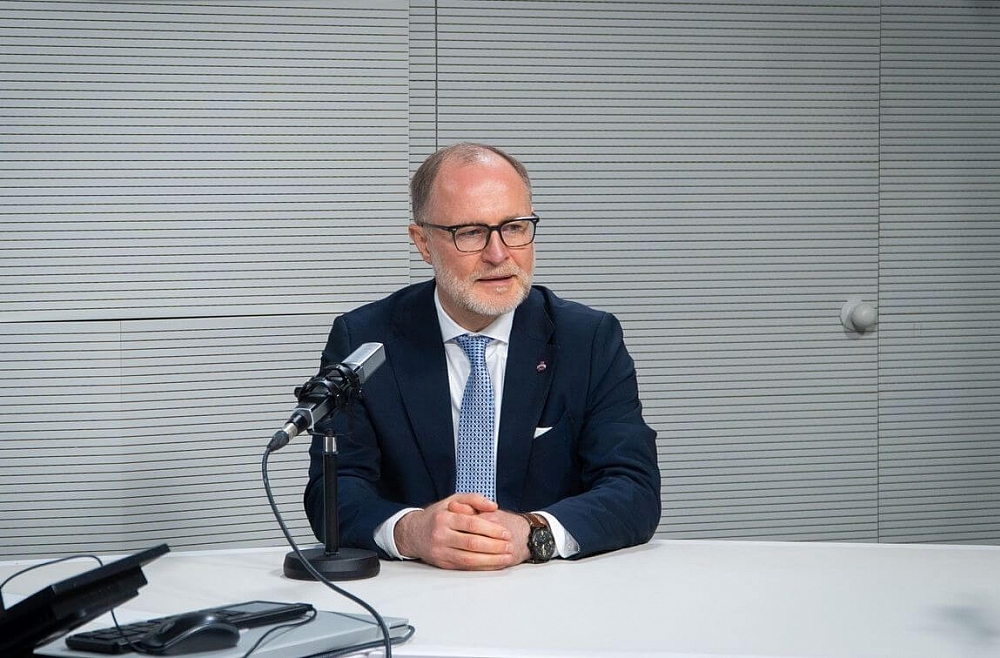 Krustpunktā izvaicājam aizsardzības ministru Andri Sprūdu