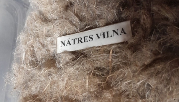 Vai zini, ka no nātres agrāk cilvēki taisīja audumus?