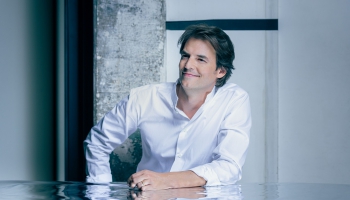 ŽIljēns Masmondē: Filipa Glāsa Dubultkoncertā ir daudz dažādu krāsu, raksturu un deju