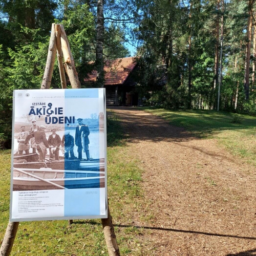 Brīvdabas muzejā izstādē "Āķīgie ūdeņi" var iepazīt senos saldūdens zvejas rīkus