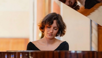 Komponiste un pianiste Annika Lanka: Ar mūziku aicinu cilvēkus aizdomāties