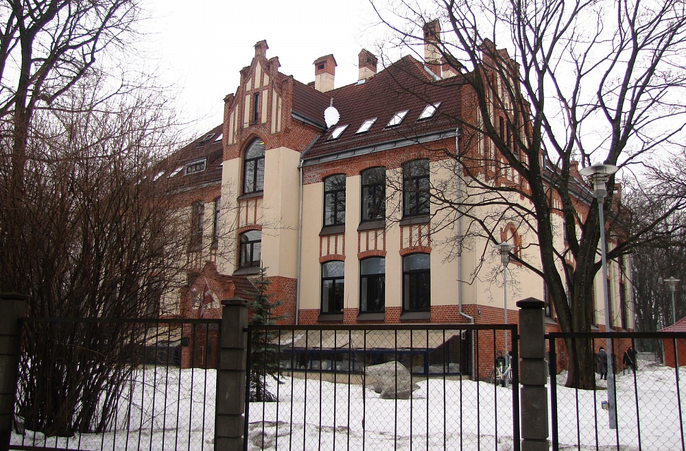 JAŅA ROZENTĀLA MĀKSLAS SKOLA