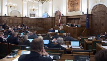 Pēc asām debatēm Saeima tomēr aicina ieviest sankcijas «Magņitska lietā»