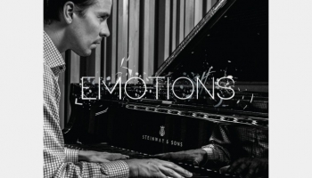 Pianists Toms Juhņēvičs albumā "Emotions"