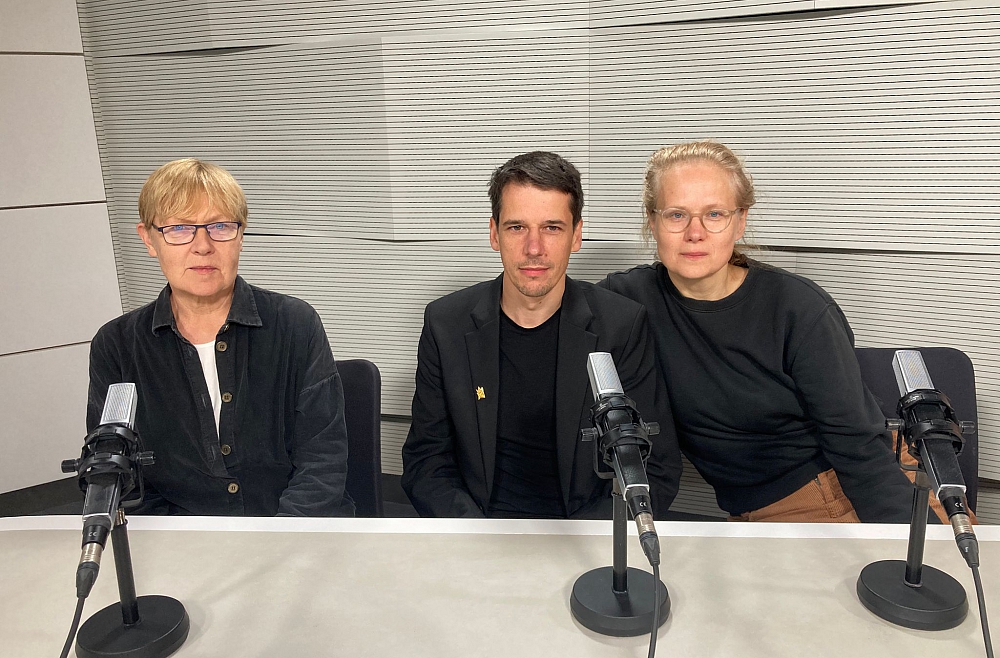 Liene Griezīte-Verpakovska, Miķelis Putrāms un Linda Krūmiņa