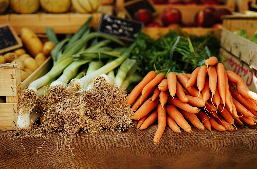 Bioloģiskās pārtikas dienā aicina maltītēs izmantot bioloģiski audzētus produktus